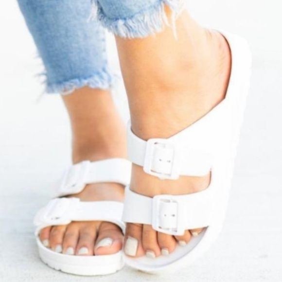 Shoes - !! RESTOCKED !!  Foam Style Buckle Sandals – White